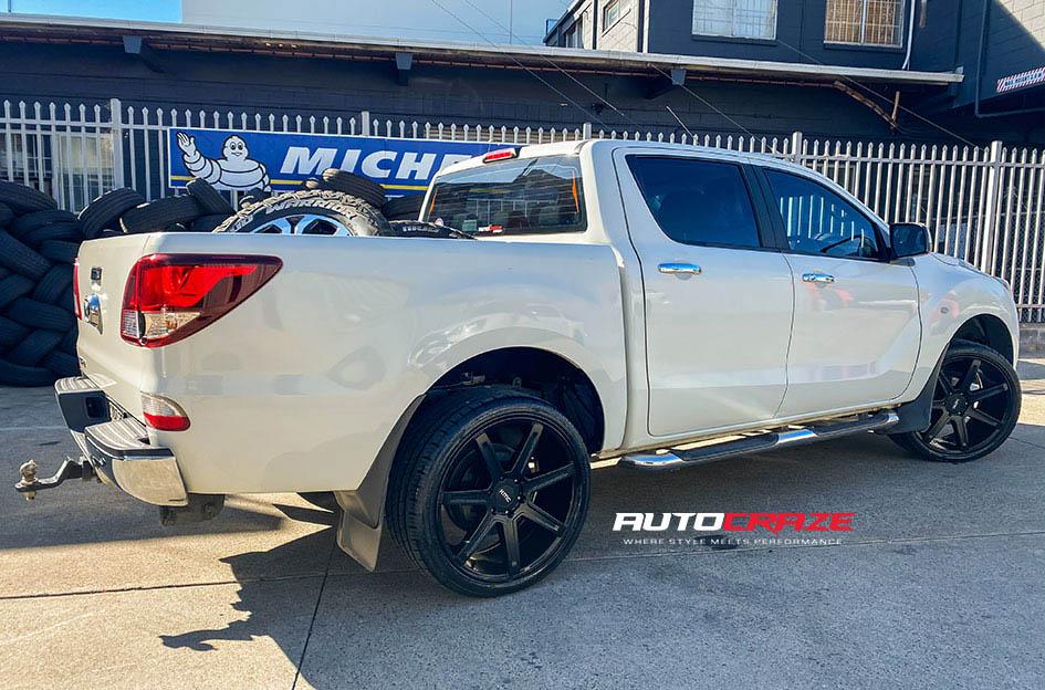 MAZDA BT 50 REVERT SATIN BLACK